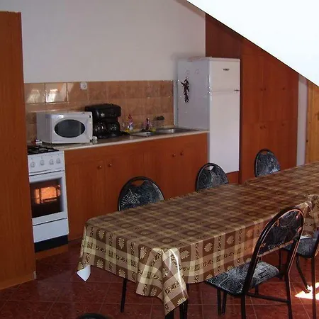 Hubertus Vendeghaz Guest house