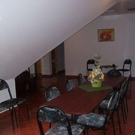 Pensionat Hubertus Vendeghaz Parád