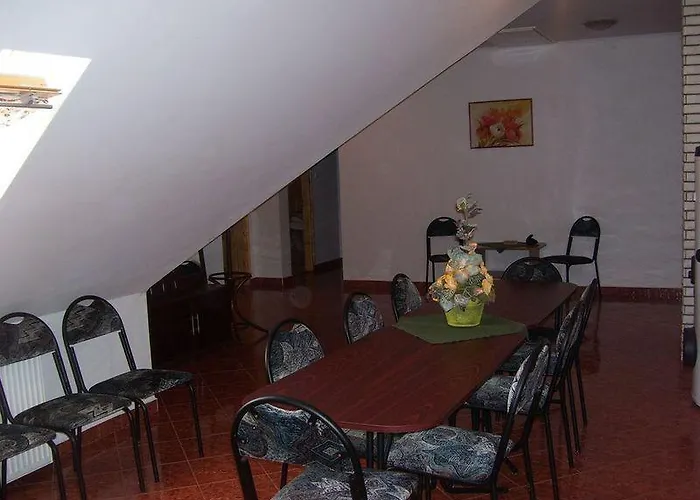 Pensjonat Hubertus Vendeghaz Parád
